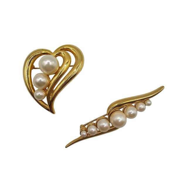 Monet 2PC Brooch Gold-Tone Heart Point Faux Pearl Retro Elegant Statement Lot - Picture 1 of 9